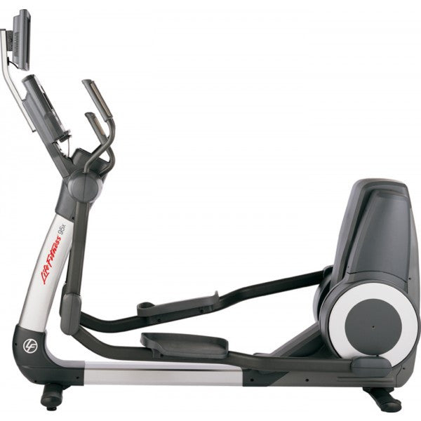 Life Fitness 95X Inspire cross trainer
